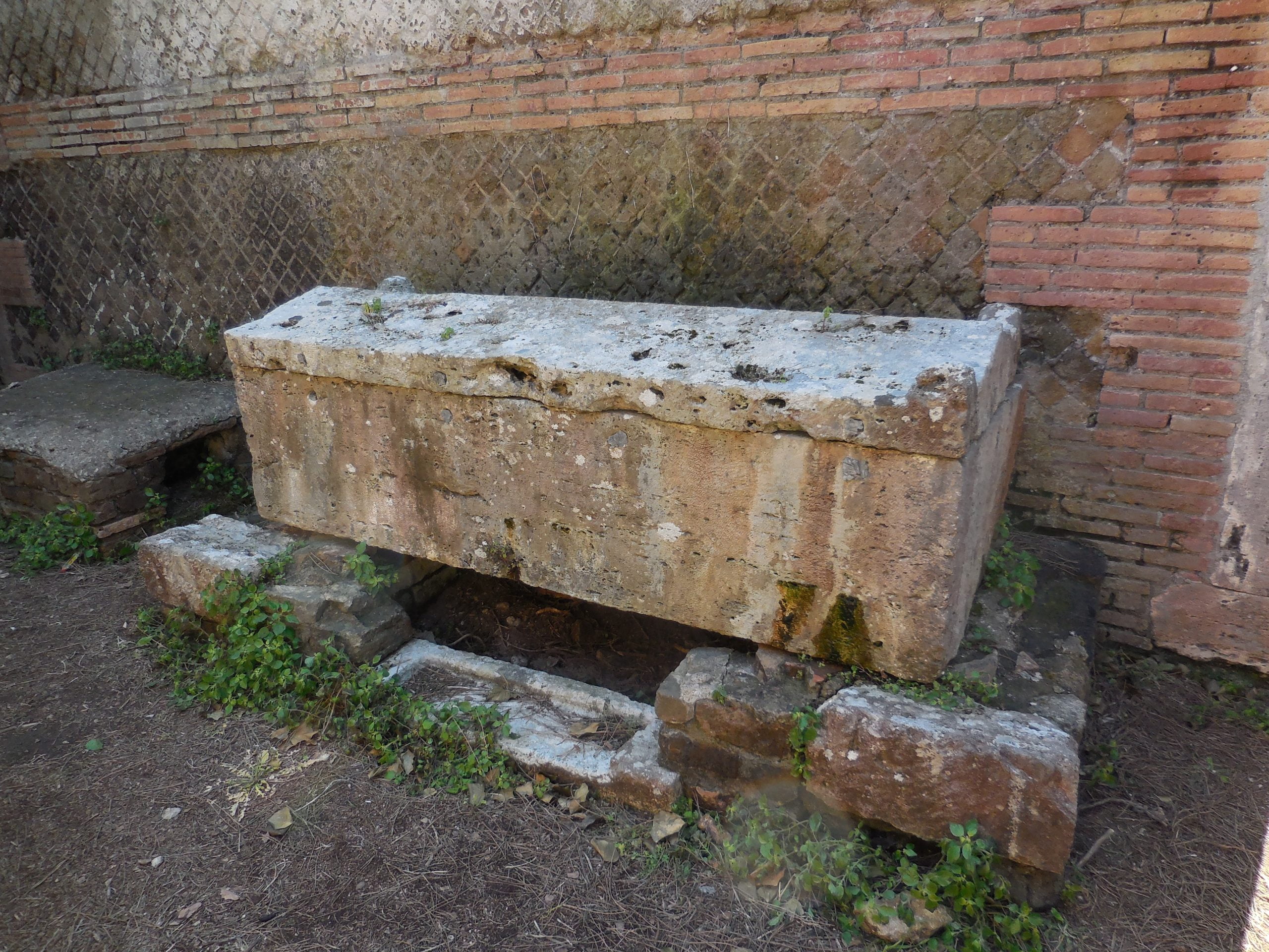 Necropoli di Porto - immagine 136