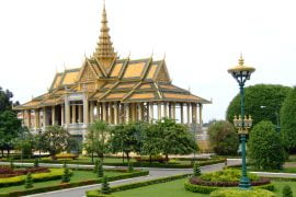 1 giorno a Phnom Penh, capitale cambogiana - immagine 1