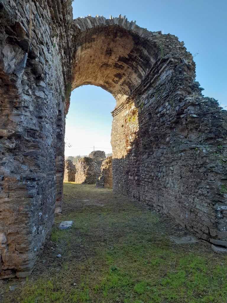 Lunigiana e Garfagnana, 1 giorno tra borghi e natura - immagine 4