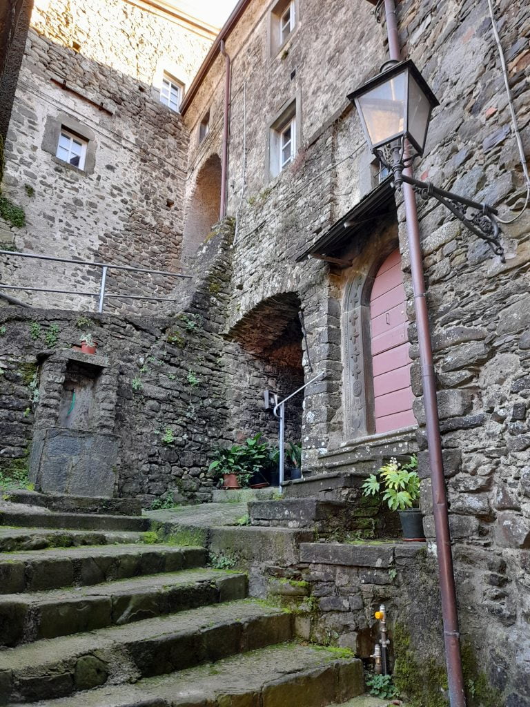 Lunigiana e Garfagnana, 1 giorno tra borghi e natura - immagine 12