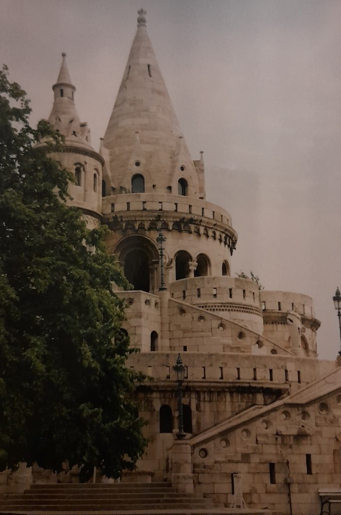 Budapest, la bella capitale ungherese sul Danubio - immagine 8