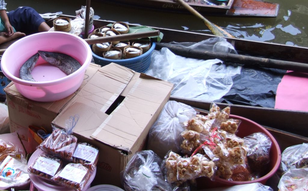 Damnoen Saduak, il mercato galleggiante a 100 km da Bangkok - immagine 15