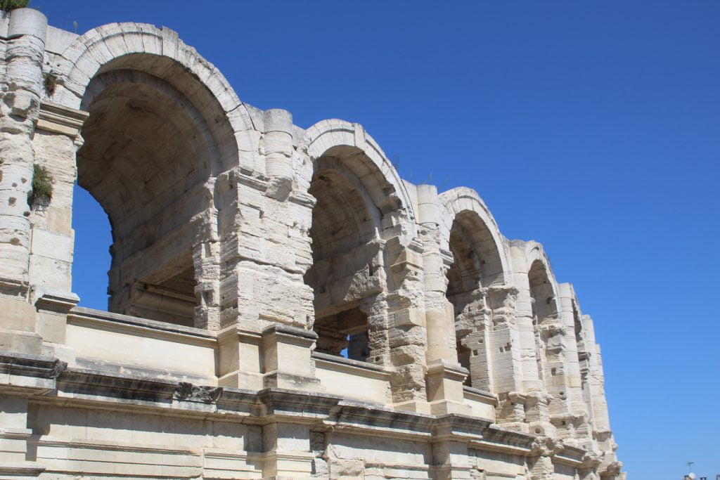Arles in Provenza, dall'anfiteatro romano a Van Gogh - immagine 17