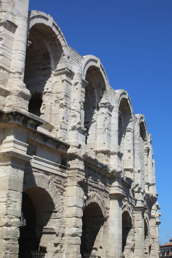 Arles in Provenza, dall'anfiteatro romano a Van Gogh - immagine 18