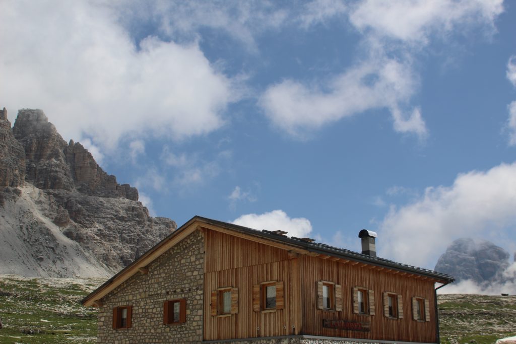 Tre Cime di Lavaredo, trekking ad anello dal Rifugio Auronzo - immagine 10