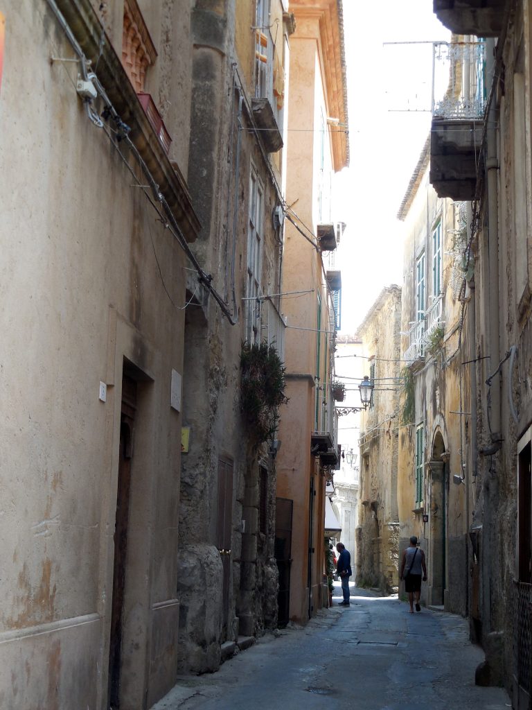 Tropea in 1 giorno, borgo tra mare e cipolle - immagine 7