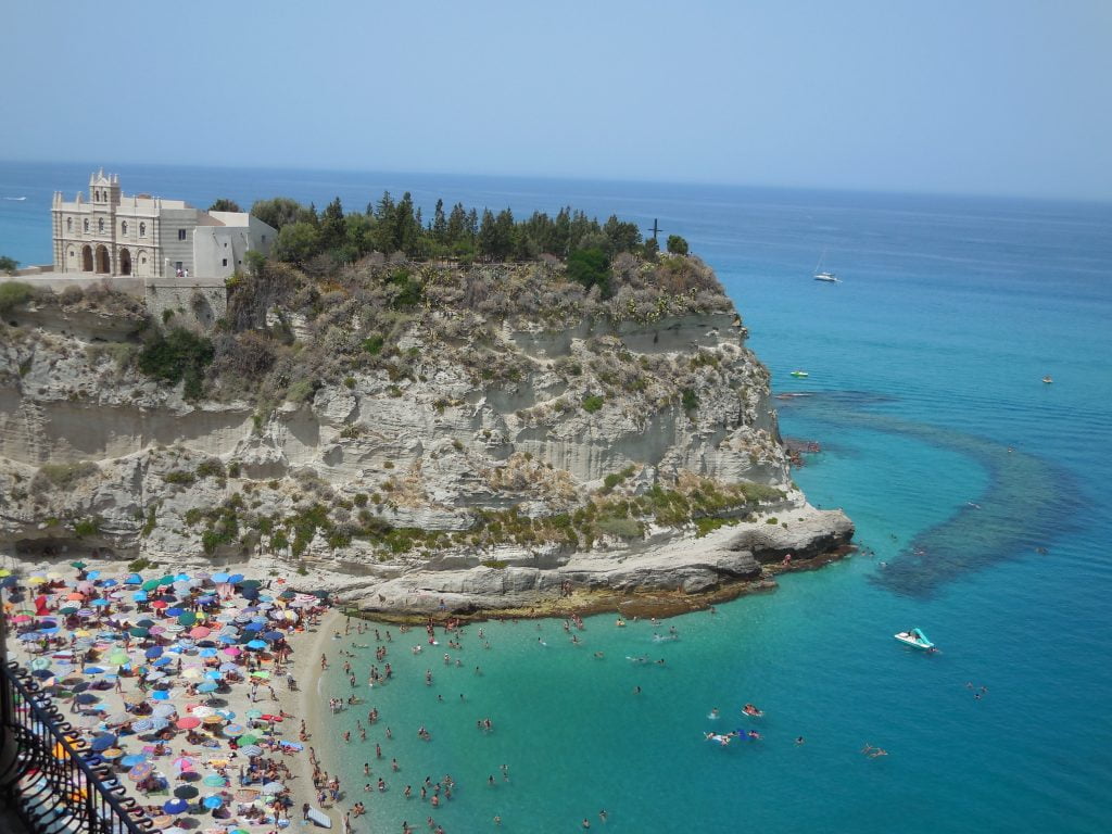 Tropea in 1 giorno, borgo tra mare e cipolle - immagine 8