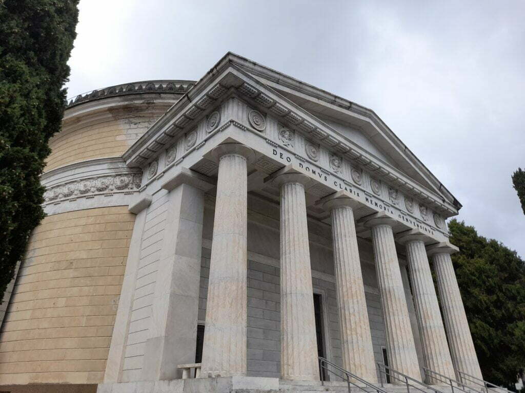 Staglieno: 1 pomeriggio al cimitero monumentale di Genova - immagine 13