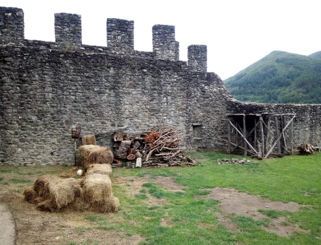 Verrucole: 1 mattinata nella Fortezza della Garfagnana - immagine 9