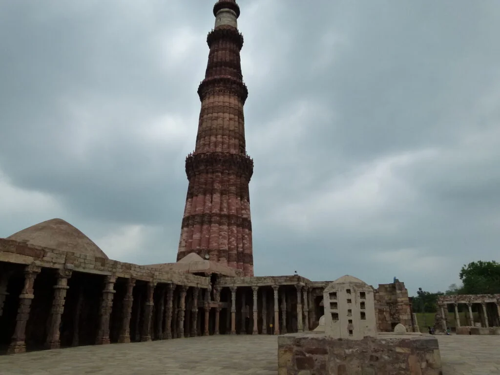Qutub Minar, Patrimonio Unesco dell'India - immagine 9