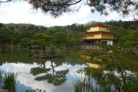 Il Kinkaku-ji, il tempio d'oro di Kyoto - immagine 1