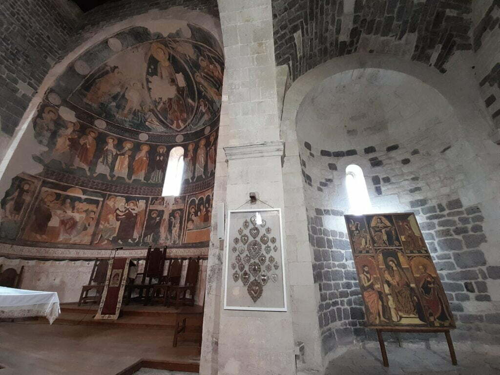 Saccargia, 1 sosta alla Basilica gioiello tra Alghero e Porto Torres - immagine 11