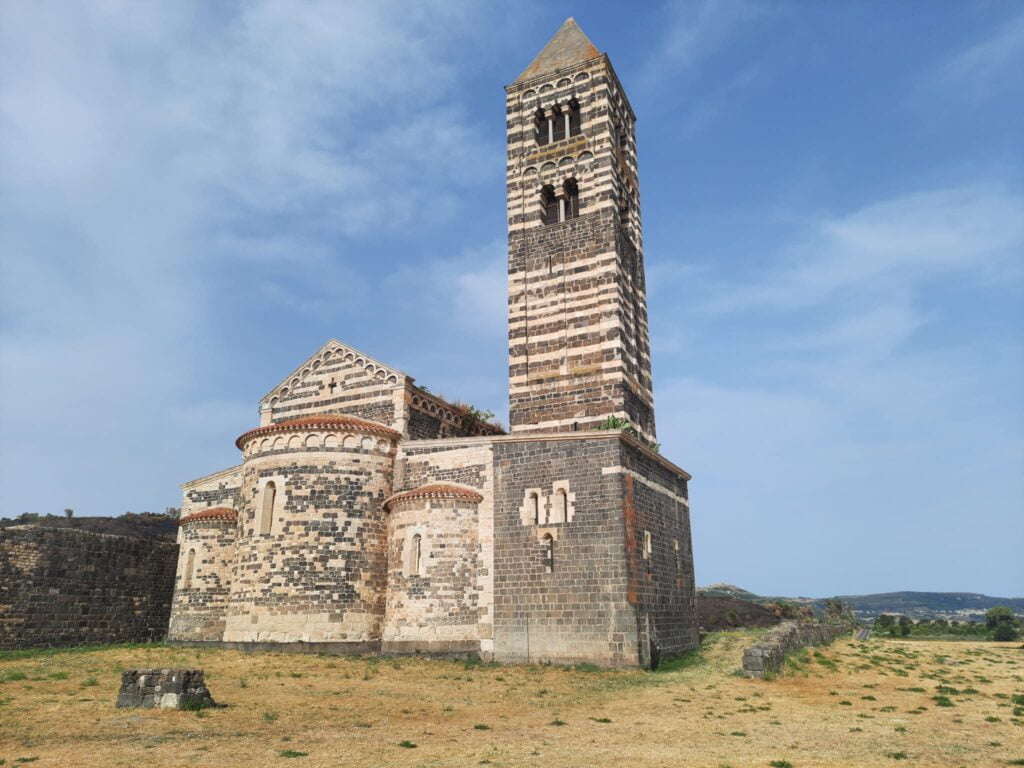 Saccargia, 1 sosta alla Basilica gioiello tra Alghero e Porto Torres - immagine 14