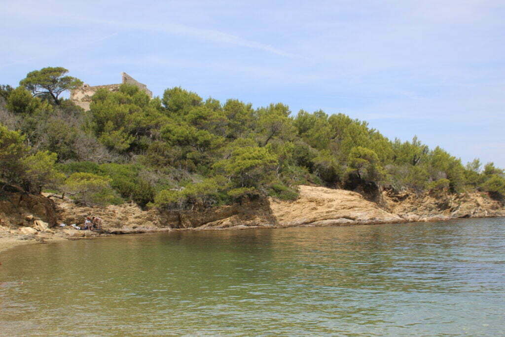 Porquerolles, in bici nel paradiso mediterraneo a largo della Provenza - immagine 8