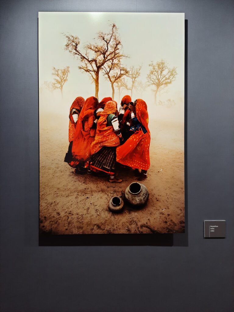 Steve McCurry in mostra a Pisa con oltre 90 Icons - immagine 16